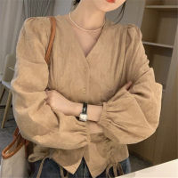 2023 Spring New Womens French Retro Elegant Shirt Womens Chic Short Design Niche Top