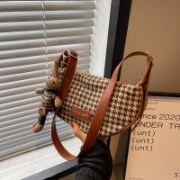 [COD] version of autumn and winter plaid armpit bag women 2021 new casual all-match single shoulder Messenger