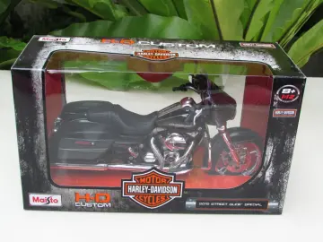  Maisto 1:12 Harley-Davidson Custom - 2013 FLHRC Road King  Classic : Toys & Games