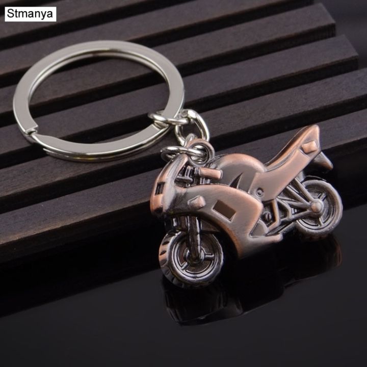 พวงกุญแจพวงกุญแจแหวนห่วงโซ่จำลอง3d-คลาสสิกสำหรับมอเตอร์ไซค์พวงกุญแจรถจักรยานยนต์กุญแจ17160เครื่องประดับเสริมบุคลิก