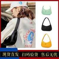 [COD] Korea new nylon underarm bag Yankees shoulder female French