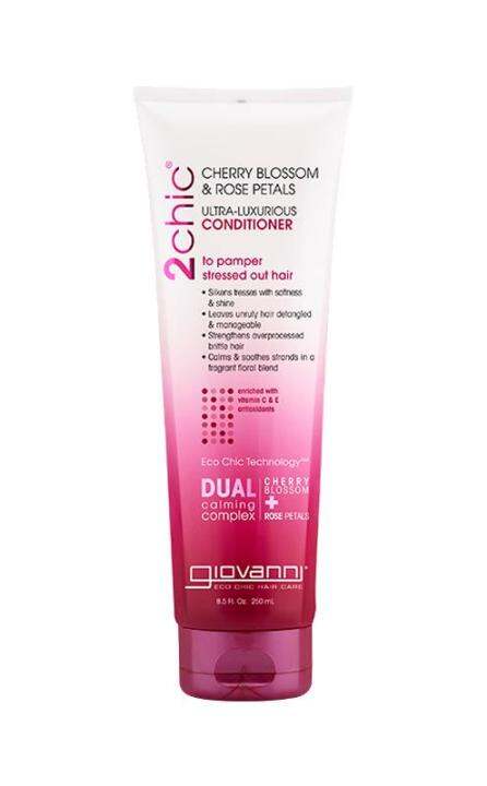 giovanni-ครีมนวดออร์แกนิค-ผมนุ่ม-2chic-cherry-blossom-amp-rose-petals-ultra-luxurious-conditioner-250-ml