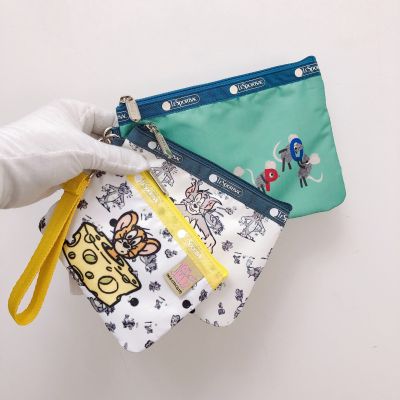 Lesportsac 2023 3455กระเป๋าข้อมือกระเป๋าเก็บกระเป๋าเครื่องสำอางสามชิ้น