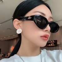 【CC】 Fashion Rectangle Sunglasses Brand Designer Points Glasses Female Eyeglass Fishing