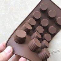 【Ready Stock】 ↂ C14 15-Hole Cylinder Silicone Mold Chocolate Mold DIY Truffle Mold Cake decoration mold Ice mold Aromatherapy gypsum mold