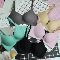 Gifts 2018 New Palm Cup 3/4 Lines Without Trace Bra, No Steel Ring Gathe