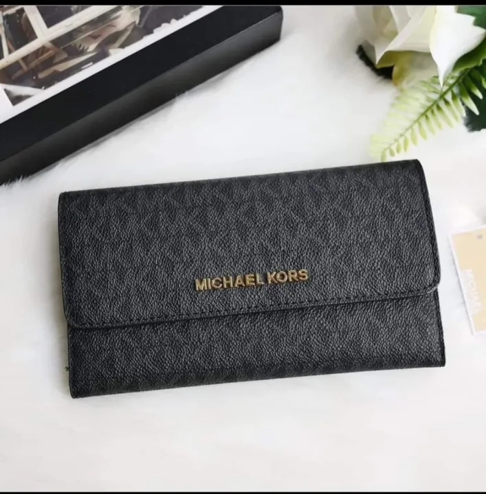 Michael Kors Jet Set Travel Large Trifold Wallet in Black Logo Printed  Monogram Coated Canvas with Zip Coin Purse - Women's Long Wallet | Lazada PH