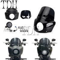 ฝาครอบไฟหน้ารถมอเตอร์ไซค์สำหรับ Harley Softail คนขี่ต่ำ S 114 117 FXLRS โครงสร้างนอกกระจกหน้ารถโครงยึดไฟฉายคาดศีรษะ LED