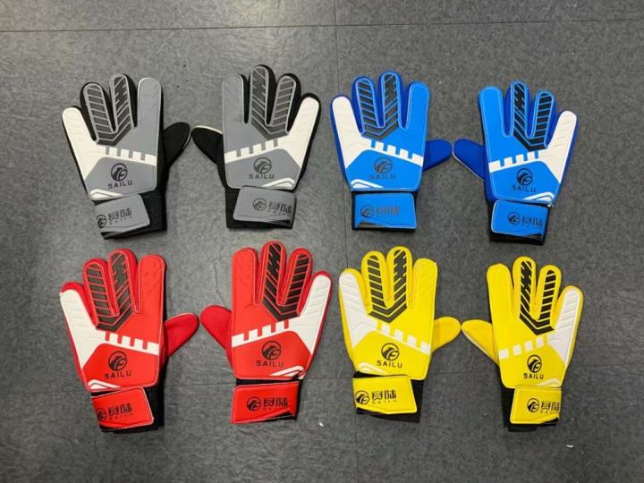 soccer-goalkeeper-gloves-training-with-5-finger-protection-thicken-latex-kids-youth-goal-keeper-de-futebol-goalie-gloves