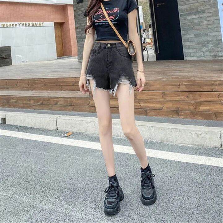 กางเกงยีนส์มีกระเป๋าฉีกเป็นรูมีพู่สำหรับยีนส์ขาสั้นสำหรับสตรีเอวสูงฤดูร้อน2023สไตล์เกาหลีสีขาวดำกางเกงขายาวสตรีทแวร์
