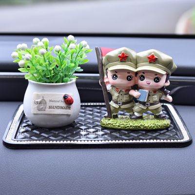 Car furnishing articles soldier brother car interior web celebrity instrument panel fragrance creative jewelry as a soldier car decoration products