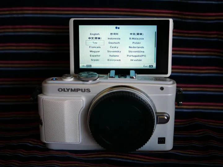Olympus Pen Lite EPL6 Mirrorless Digital Camera White Body 3Axis In Body image stabilization