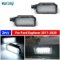 [Hot K] ไฟโคมไฟป้ายทะเบียนรถ LED 2ชิ้นสำหรับ Ford Explorer 2011-2020อุปกรณ์ตกแต่งรถยนต์โดยเฉพาะไฟป้ายทะเบียนรถ