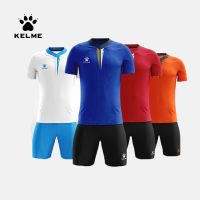 KELME ชุดวอร์มเสื้อเจอร์ซีย์เตะฟุตบอลชุดฟุตบอลสำหรับผู้ชายชุดกางเกงขาสั้นเล่นฟุตบอลเสื้อเจอร์ซีย์สำหรับเสื้อแขนสั้นสำหรับเด็กชุดเสื้อผ้าสำหรับผู้ชาย3891047