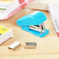 1pc Random Color Stapler Solid Office Stationery Cute Mini Without Stapler Student Use Small Portable Plastic For No.10 Staples