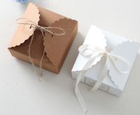กล่องของขวัญ ผูกโบว์ กล่องจัดเบรค กล่องใส่ขนม กล่องของชำรวย ทรงสี่เหลี่ยม