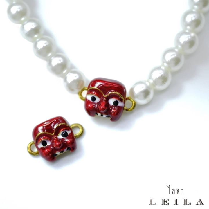 leila-amulets-พรานบุญ-รุ่นพิเศษ-baby-leila-collection-สีแดง-พร้อมกำไลสวยงามตามรูป