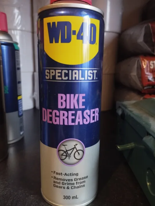 WD40 Specialist Bike Degreaser 300ml (Removes Grease & Grime From Gears