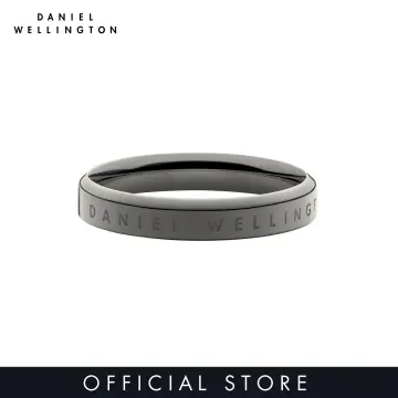 Daniel Wellington - Our Classic Rings and Bracelets are better together.  Photo via IG @love_caki #DanielWellington | Facebook