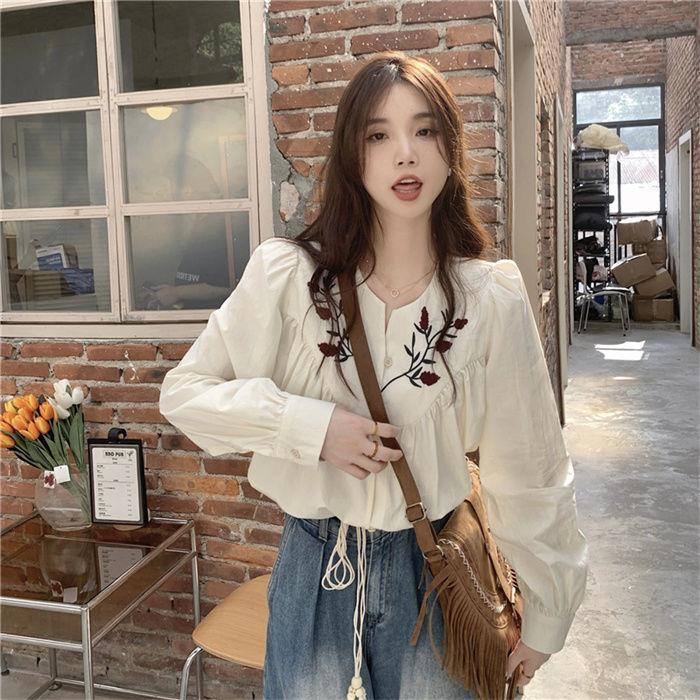 french-embroidery-v-neck-shirt-female-new-spring-and-summer-design-feeling-restoring-ancient-ways-purple-loose-bubble-long-sleeved-jacket-female