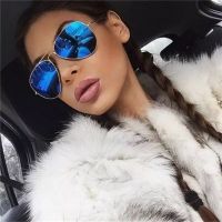 OLOPKY Oversized Sunglasses Women 2022 Vintage Sunglasses Women Brand Designer Glasses for Women/Men Retro Oculos De Sol Gafas