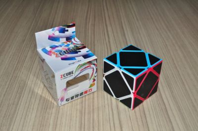 Z-Cube Skewb with black carbon-fibre stickers