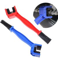 Universal Bike or Motorcycle Chain Cleaning Brush / Bicycle Chain Washer / Outdoor Road MTB Cycling Chain Gear Grunge Scrubber Cleaner Tools