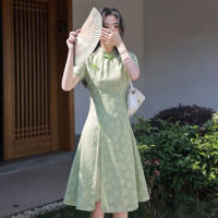 สีเขียวที่ดีขึ้น Cheongsam ของผู้หญิง2022เด็กสาวอารมณ์ระดับไฮเอนด์ทุกวัน Aodai ชุด