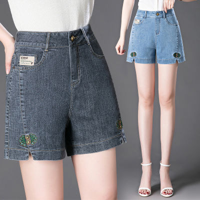 กางเกงขาสั้นผู้หญิงยีนส์ฤดูร้อนเอวสูง 2023 รุ่นใหม่ทรงหลวมใส่แล้วดูผอม a คำพูดกางเกงสี่ส่วนแบบบางกางเกงใส่ด้านนอกอินเทรนด์ ins