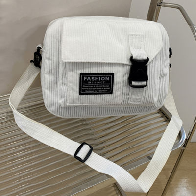 กระเป๋าสะพายคาดตัวผ้าลูกฟูกสำหรับเดินทางสำนักงานผู้หญิง,กระเป๋าถือเมสเซ็นเจอร์สีทึบลำลองย้อนยุคปรับสายได้