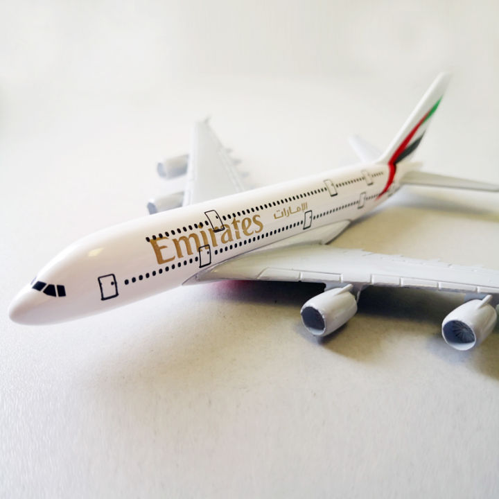 emirates-airlines-a380-airplane-โมเดลเครื่องบินโลหะอัลลอยด์-380-ขนาด-16ซม-20ซม