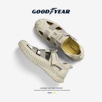 Goodyear hole shoes mens summer new anti-slip sports casual beach shoes mens outdoor hollow-out Baotou sandals shoes