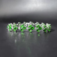 Tsavorite Diamond Bracelet สร้อยข้อมือเพชรซาโวไรท์ โกเมนแท้สีเขียวสด เนื้อสะอาดมาก ประดับเพชรแท้น้ำ96-97 ตัวเรือนเป้นทองขาว18k