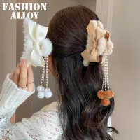 Korean Version of The Plush Bow-knot Catching The Back of The Head and The Hair Shark Clip Headdress