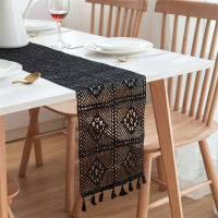 Beige Crochet Lace Table Runner with Tassel Cotton Tablecloth Coffee Bed Runners for Wedding Hollow Christmas Decor Table Cover