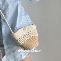 Uniqlo New Fashion version Fairy pearl buckle bag cute summer crossbody bag beach bag for women ins style cream bag versatile straw bag