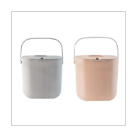 Pack of 2pcs Kitchen Bin for Everyday Organic Waste with Lid in the Kitchen Odor Resistant Removable Liner