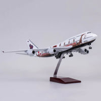 Thai Airways  Royal Barge Special Livery Boeing 747-400 LED Version 49cm High quality Airplane Model On Display Stand