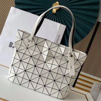 【Issey Miyake】 The new 2022 miyake rock bag 7 x 10 single shoulder tote bag bag bag of female leisure PVC ling large capacity