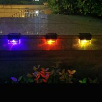 SHINTHLY กลางแจ้งสำหรับลานบันไดรั้วบ้านสวน RGB กันน้ำเปลี่ยนสีโคมไฟในสวนไฟถนนไฟติดรั้วไฟทางเดิน