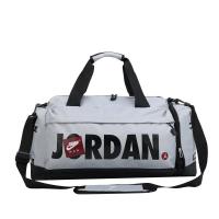 AJ Jordan_Travel bag กระเป๋าถือผู้ชายความจุขนาดใหญ่กระเป๋าเดินทางเด็กผู้หญิงกีฬาฟิตเนสกระเป๋าสะพายไหล่ข้างเดียว