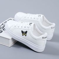 [COD] female spring and autumn new white flat shoes students version of ins college style casual sports