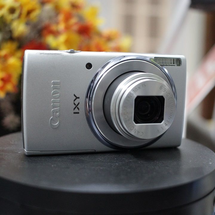 IXY 140 - デジタルカメラ