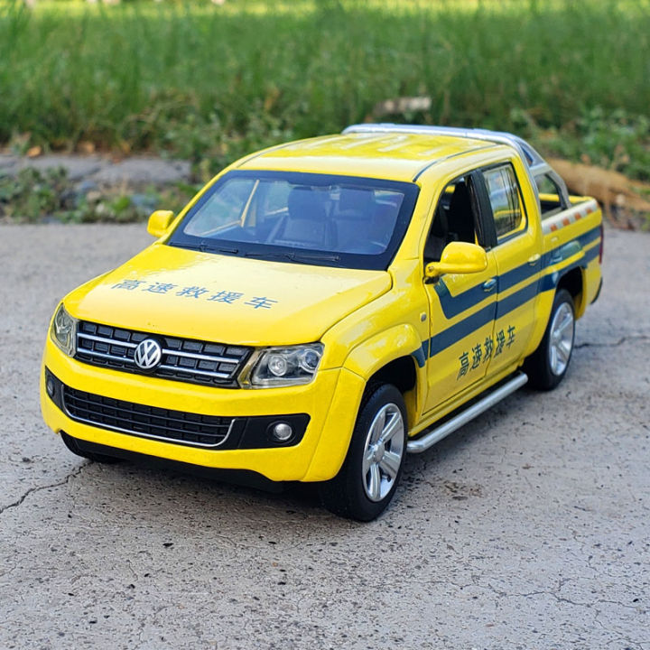 สีสีเหลืองอำพัน-1-32-โฟล์คสวาเกนรถกระบะกู้ภัยอัลลอยรถรุ่นจำลองโลหะรถรุ่นเสียงและแสงดึงกลับรถของเล่น
