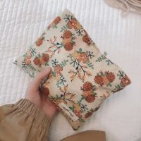 【cw】Small Corduroy Floral Women Cometic Bag Case Travel Makeup Organizer Bag Zipper Girl Beauty Brushes Clutch Fabric Toiletry Bags ！