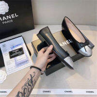 C0D Chanell 2021ใหม่หนังคู่ C ขนาดเล็กสไตล์รองเท้านิ้วเท้ากลมปากตื้น All-Match โบว์รองเท้าบัลเลต์แบน