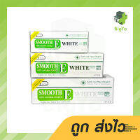 Smooth E Cream Plus White ครีมบำรุงผิวหน้า ที่มีส่วนผสมของอัลฟ่า อาร์บูติน ลิโคไรซ์ สารสกัด จากธรรมชาติ มี 3 ขนาดให้เลือก 10 , 30 , 60 กรัม (1กล่อง)