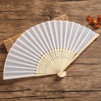 Personalized Engraved White Folding Elegant Silk Hand Fan With Gift Bag Wedding &amp;Amp Mariage Abanicos Para Boda Souvenir