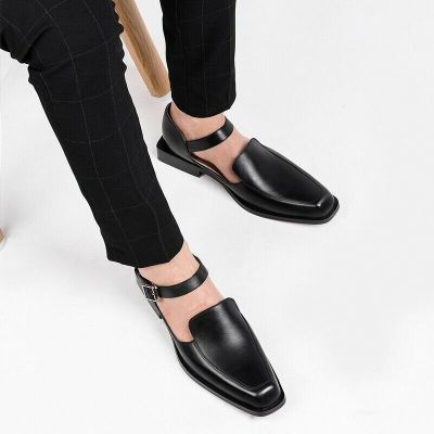 รองเท้ารองเท้าแตะแบบปลายเท้าทรงมนสายรัดรองเท้าลำลองธุรกิจผู้ชายสีดำสำหรับผู้ชายขนาด Gratis Ongkir 38-46ใหม่