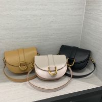 พร้อมส่ง Charles And Keith Ck2-80781412 กระเป๋าสะพายไหล่ สําหรับผู้หญิง Charles &amp; Keith